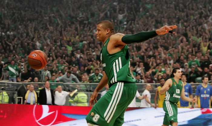 Η επική σειρά του ’12 (Vids) | Panathinaikos24.gr Η επική σειρά του ’12 (Vids) | Panathinaikos24.gr