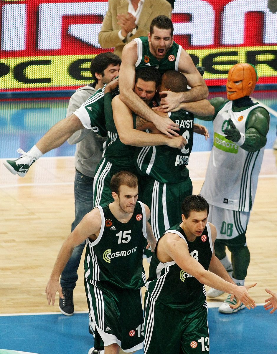 ÐÁÍÁÈÇÍÁÉÊÏÓ - ÌÐÁÑÔÓÅËÏÍÁ (ÅÕÑÙËÉÃÊÁ 2010-2011) PANATHINAIKOS - BARCELONA (EUROLEAGUE 2010-2011)