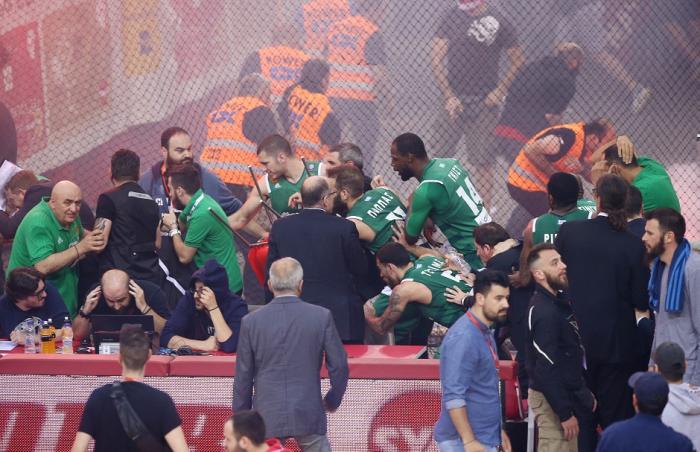 H τιμωρία του Ολυμπιακού για τα αίσχη στο ΣΕΦ… | Panathinaikos24.gr H τιμωρία του Ολυμπιακού για τα αίσχη στο ΣΕΦ… | Panathinaikos24.gr