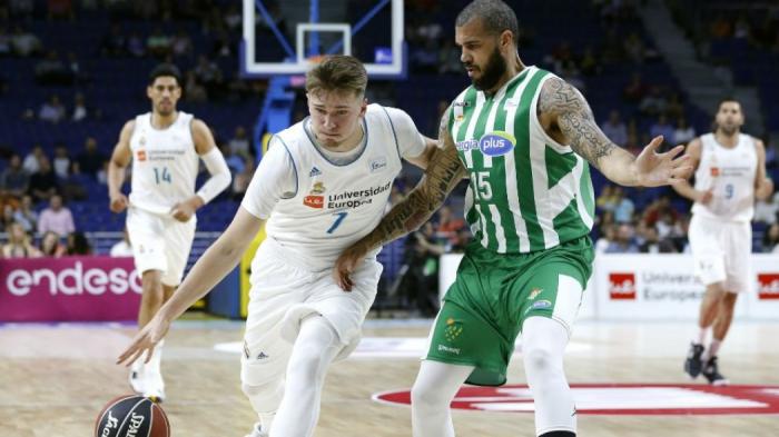 Φοβερός Ντόνσιτς! Έκανε triple double σε 23 λεπτά! | panathinaikos24.gr Φοβερός Ντόνσιτς! Έκανε triple double σε 23 λεπτά! | panathinaikos24.gr