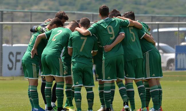 Δοκιμάζει νεαρό παίκτη από το Περού | panathinaikos24.gr Δοκιμάζει νεαρό παίκτη από το Περού | panathinaikos24.gr