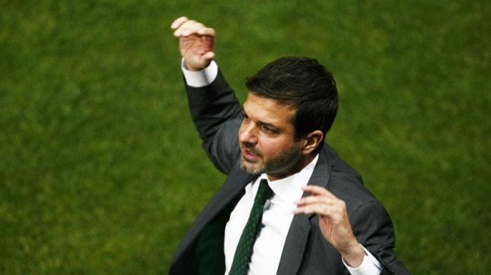«Λες να φέρει μαζί του τον Μπαλοτέλι;» (pic & vid) | panathinaikos24.gr «Λες να φέρει μαζί του τον Μπαλοτέλι;» (pic & vid) | panathinaikos24.gr