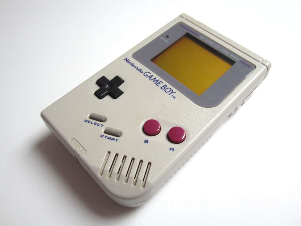 To Game Boy ξαναζεί με το Super Retro Boy