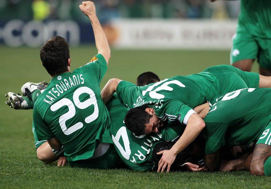 ÑÏÌÁ - ÐÁÍÁÈÇÍÁÉÊÏÓ (ÃÉÏÕÑÏÐÁ ËÉÃÊ 2009-2010)ROMA - PANATHINAIKOS (EUROPA LEAGUE 2009-2010)