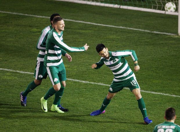 Χαλαρώνει στη Βαρκελώνη ο Βιγιαφάνιες (pic) | panathinaikos24.gr Χαλαρώνει στη Βαρκελώνη ο Βιγιαφάνιες (pic) | panathinaikos24.gr