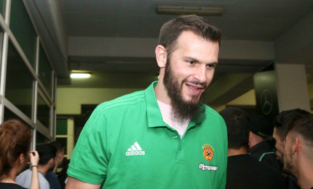 Φώτσης: «Με είχε προσεγγίσει ο Ολυμπιακός, αλλά για εμένα προτεραιότητα είχε πάντα ο Παναθηναϊκός» | panathinaikos24.gr Φώτσης: «Με είχε προσεγγίσει ο Ολυμπιακός, αλλά για εμένα προτεραιότητα είχε πάντα ο Παναθηναϊκός» | panathinaikos24.gr