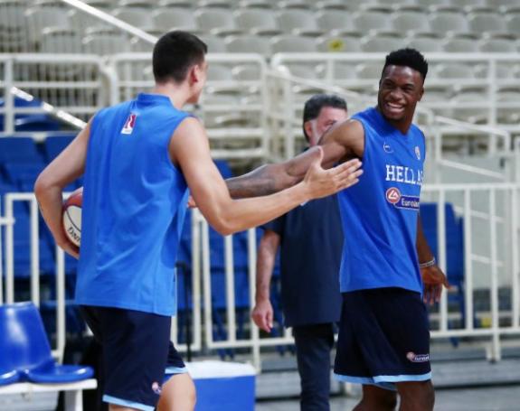 Ποιο κανάλι θα μεταδώσει απόψε το φιλικό της Εθνικής | panathinaikos24.gr Ποιο κανάλι θα μεταδώσει απόψε το φιλικό της Εθνικής | panathinaikos24.gr