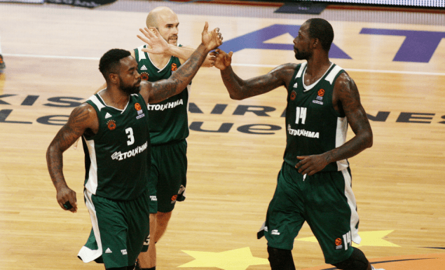 Η φωτογραφία του αγώνα με Αρμάνι (pic) | panathinaikos24.gr Η φωτογραφία του αγώνα με Αρμάνι (pic) | panathinaikos24.gr