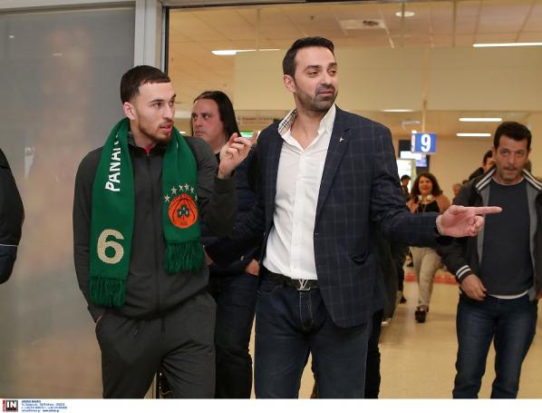 Φωτορεπορτάζ: Η άφιξη του Μάικ Τζέιμς (pics) | panathinaikos24.gr Φωτορεπορτάζ: Η άφιξη του Μάικ Τζέιμς (pics) | panathinaikos24.gr