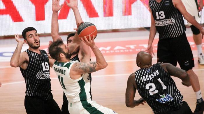 Απίστευτο κόψιμο του Παππά (Vid)! | panathinaikos24.gr Απίστευτο κόψιμο του Παππά (Vid)! | panathinaikos24.gr