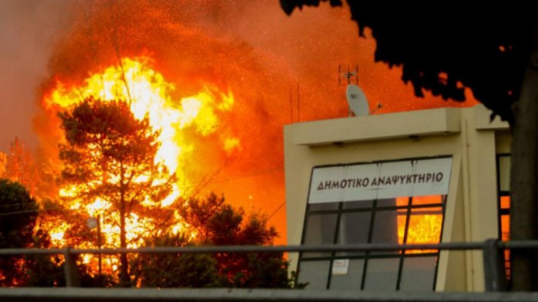 Τσαγκαράκης: «Τουλάχιστον 10 αγνοούμενοι, κάηκαν 680 σπίτια»