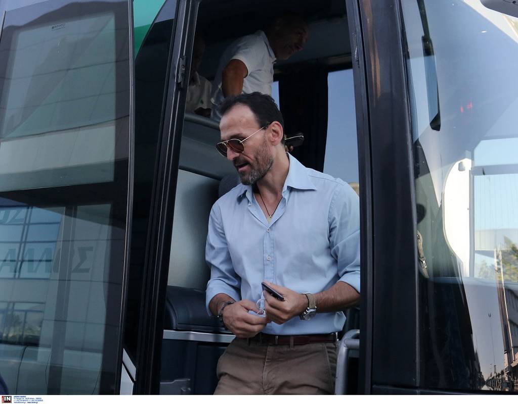 αναχώρηση αναχώρηση