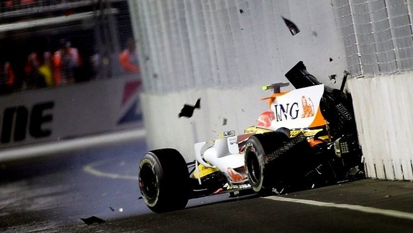 Crashgate: Η πιο βρώμικη κούρσα στην ιστορία της Formula 1!