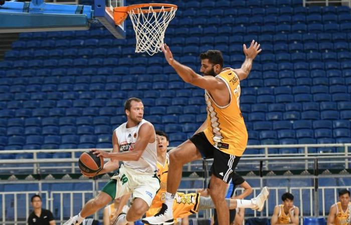 Μπήκε στη 12άδα ο Λεκαβίτσιους (pic) | panathinaikos24.gr Μπήκε στη 12άδα ο Λεκαβίτσιους (pic) | panathinaikos24.gr