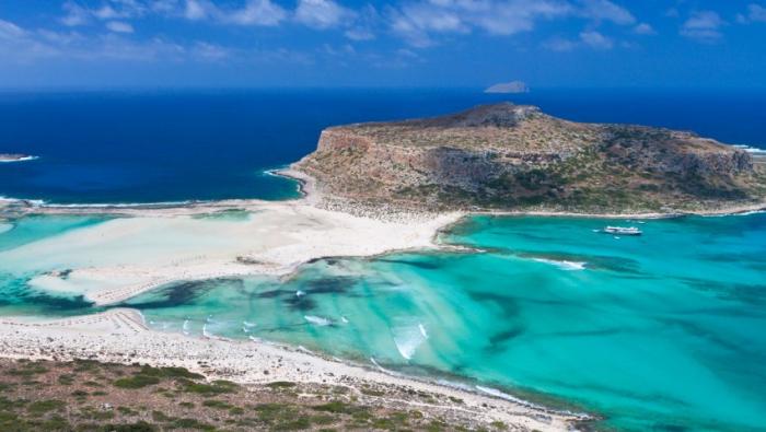 5 ελληνικές παραλίες που αλλοιώθηκαν από τον υπερβολικό κόσμο | panathinaikos24.gr 5 ελληνικές παραλίες που αλλοιώθηκαν από τον υπερβολικό κόσμο | panathinaikos24.gr