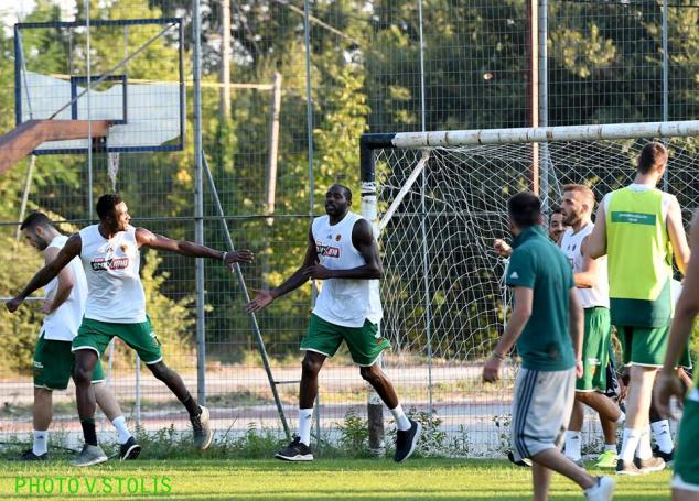 Ο νέος… σέντερ φορ του Παναθηναϊκού! (pic) | panathinaikos24.gr Ο νέος… σέντερ φορ του Παναθηναϊκού! (pic) | panathinaikos24.gr