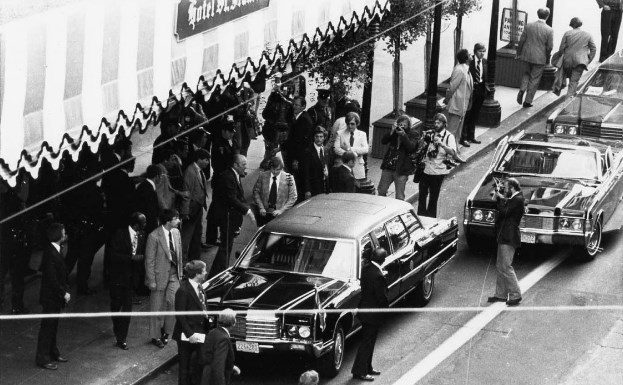 Η γυναίκα που αποπειράθηκε να σκοτώσει τον πρόεδρο των ΗΠΑ | panathinaikos24.gr Η γυναίκα που αποπειράθηκε να σκοτώσει τον πρόεδρο των ΗΠΑ | panathinaikos24.gr