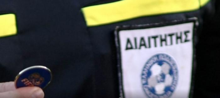 Πρώην διαιτητής της Super League δουλεύει σε περίπτερο και κάνει… Deal! (vid) | panathinaikos24.gr Πρώην διαιτητής της Super League δουλεύει σε περίπτερο και κάνει… Deal! (vid) | panathinaikos24.gr