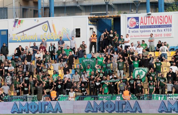 Δίπλα στον κόσμο της ομάδας 500 «πράσινοι» οπαδοί | panathinaikos24.gr Δίπλα στον κόσμο της ομάδας 500 «πράσινοι» οπαδοί | panathinaikos24.gr