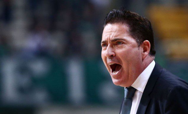 Το τάιμ άουτ της οργής: Ο Τσάβι έγινε… μελιτζανί! (vid) | panathinaikos24.gr Το τάιμ άουτ της οργής: Ο Τσάβι έγινε… μελιτζανί! (vid) | panathinaikos24.gr