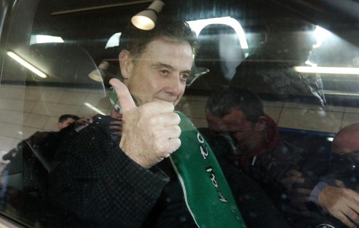 Φωτορεπορτάζ: Η άφιξη του Πιτίνο στην Αθήνα (pics) | panathinaikos24.gr Φωτορεπορτάζ: Η άφιξη του Πιτίνο στην Αθήνα (pics) | panathinaikos24.gr