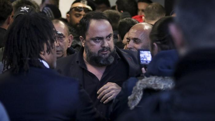 Επεισόδιο Μαρινάκη με αστυνομικό! (vid) | panathinaikos24.gr Επεισόδιο Μαρινάκη με αστυνομικό! (vid) | panathinaikos24.gr