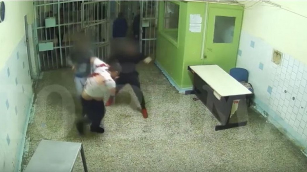 Συγκλονιστικό βίντεο: Καρέ-καρέ η δολοφονία Αλβανού στις φυλακές Κορυδαλλού