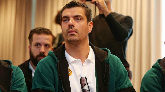 Τσαρτσαρής για Πεδουλάκη: «Ο προπονητής στην Ελλάδα είναι πιο αναλώσιμος και από κόλλα Α4…» | panathinaikos24.gr Τσαρτσαρής για Πεδουλάκη: «Ο προπονητής στην Ελλάδα είναι πιο αναλώσιμος και από κόλλα Α4…» | panathinaikos24.gr