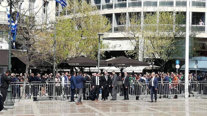 Στη Μητρόπολη για να αποχαιρετήσει τον Θανάση ο Πασκουάλ (vid) | panathinaikos24.gr Στη Μητρόπολη για να αποχαιρετήσει τον Θανάση ο Πασκουάλ (vid) | panathinaikos24.gr