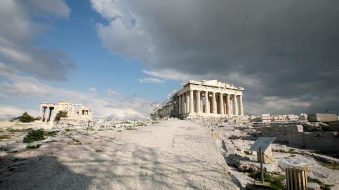 Έπεσε κεραυνός στην Ακρόπολη – Δυο τραυματίες | panathinaikos24.gr Έπεσε κεραυνός στην Ακρόπολη – Δυο τραυματίες | panathinaikos24.gr