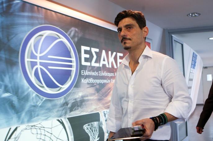 Γιαννακόπουλος: «Οι κότες το ξανάσκασαν»! | panathinaikos24.gr Γιαννακόπουλος: «Οι κότες το ξανάσκασαν»! | panathinaikos24.gr