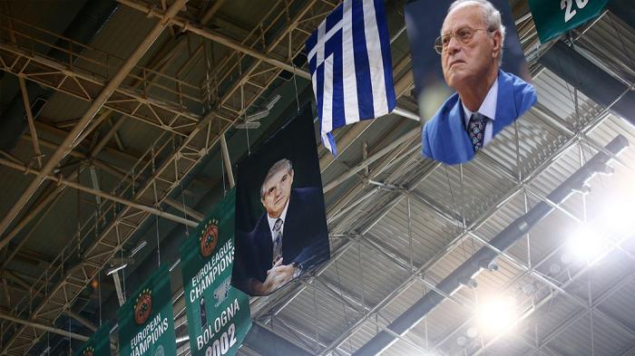 Θανάσης Γιαννακόπουλος… για πάντα: Ο «Τυφώνας» στον ουρανό του ΟΑΚΑ! | panathinaikos24.gr Θανάσης Γιαννακόπουλος… για πάντα: Ο «Τυφώνας» στον ουρανό του ΟΑΚΑ! | panathinaikos24.gr