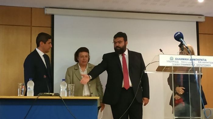 Αυγενάκης: «Επιλογή μου το υφυπουργείο Αθλητισμού» – Το αστείο του Βασιλειάδη | panathinaikos24.gr Αυγενάκης: «Επιλογή μου το υφυπουργείο Αθλητισμού» – Το αστείο του Βασιλειάδη | panathinaikos24.gr