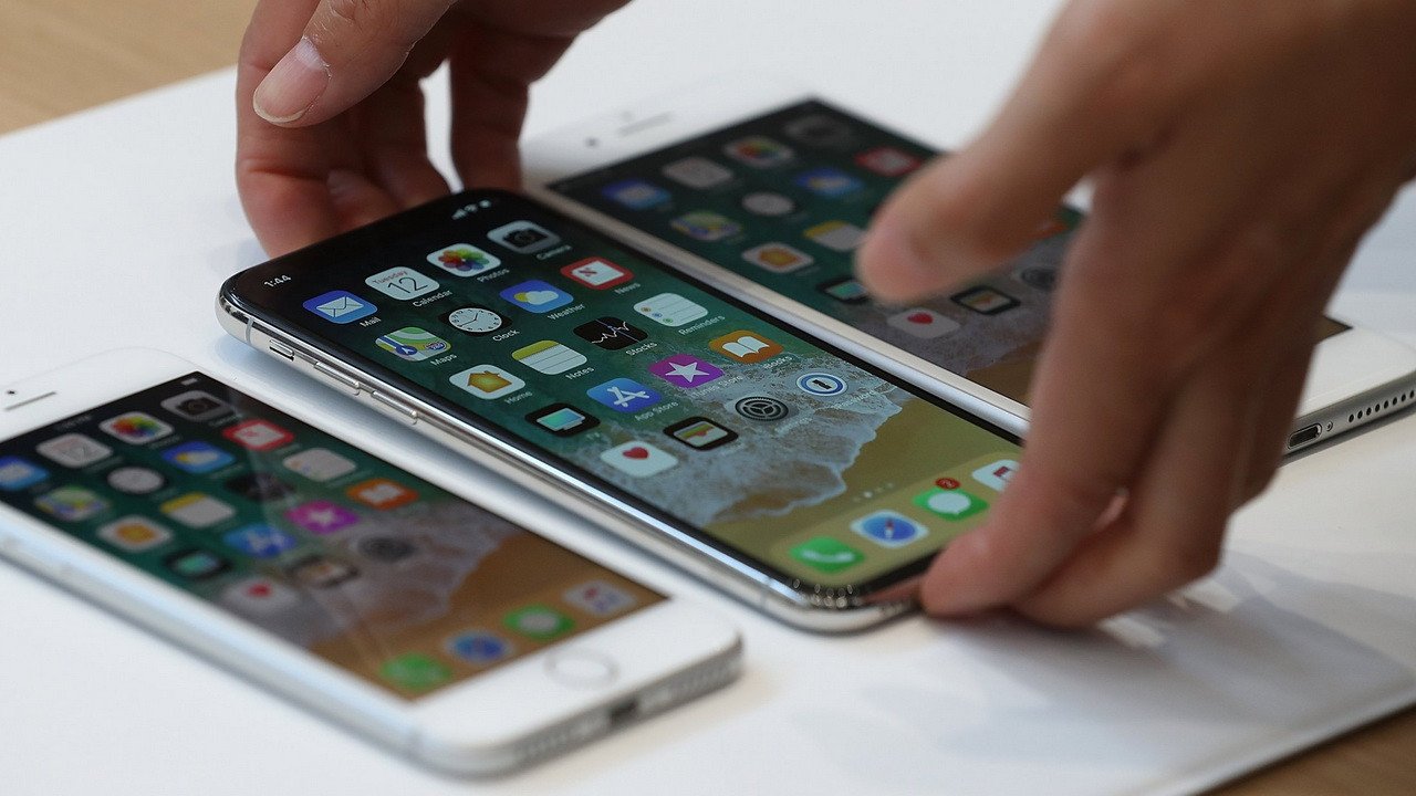 4 διαφορετικά iPhone θα παρουσιάσει η Apple το 2020