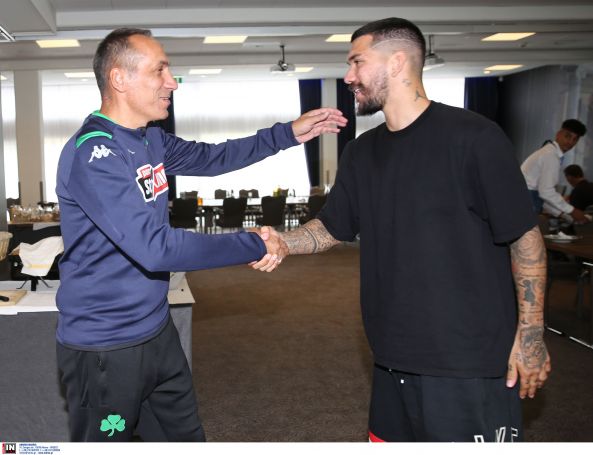 Παναθηναϊκός: Στην Ολλανδία ο Κολοβός (pics + vid) | panathinaikos24.gr Παναθηναϊκός: Στην Ολλανδία ο Κολοβός (pics + vid) | panathinaikos24.gr