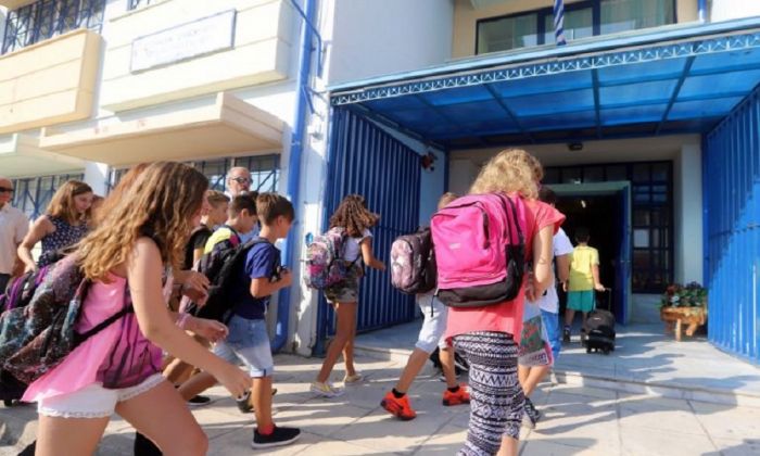 Πότε ανοίγουν τα σχολεία για τη σχολική χρονιά 2019-2020 | panathinaikos24.gr Πότε ανοίγουν τα σχολεία για τη σχολική χρονιά 2019-2020 | panathinaikos24.gr