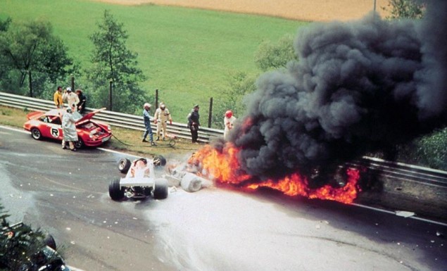 Το σοκαριστικό ατύχημα που καθήλωσε την Formula 1 (vid)