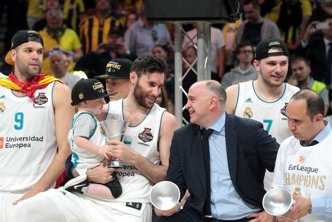 Υπογράφει νέο συμβόλαιο και κλείνει δεκαετία στη Ρεάλ! | panathinaikos24.gr Υπογράφει νέο συμβόλαιο και κλείνει δεκαετία στη Ρεάλ! | panathinaikos24.gr