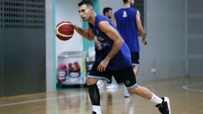 Με ειδικό προστατευτικό στο πόδι η πρώτη προπόνηση του Σλούκα (pics) | panathinaikos24.gr Με ειδικό προστατευτικό στο πόδι η πρώτη προπόνηση του Σλούκα (pics) | panathinaikos24.gr