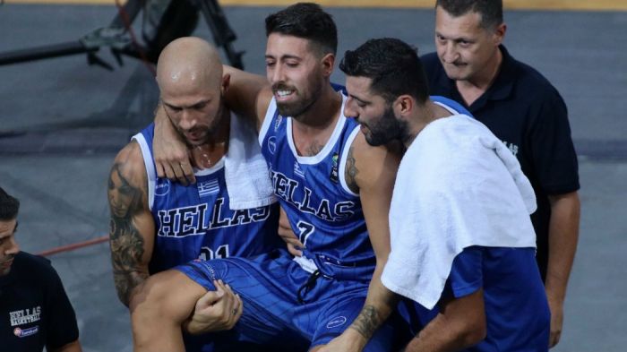 Χειρουργήθηκε με επιτυχία ο Γιάννης Αθηναίου | panathinaikos24.gr Χειρουργήθηκε με επιτυχία ο Γιάννης Αθηναίου | panathinaikos24.gr
