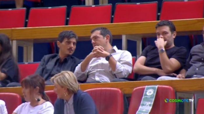 Μιλάει με Τσίπρα ο Γιαννακόπουλος | panathinaikos24.gr Μιλάει με Τσίπρα ο Γιαννακόπουλος | panathinaikos24.gr