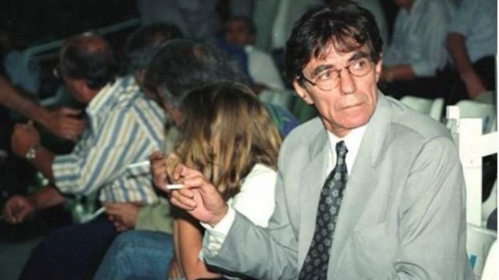 «Δεν σας έσπρωξα κ. πρόεδρε»: Ο θρυλικός αστυνομικός που «τέντωσε» σε live μετάδοση ο Καπετάνιος | panathinaikos24.gr «Δεν σας έσπρωξα κ. πρόεδρε»: Ο θρυλικός αστυνομικός που «τέντωσε» σε live μετάδοση ο Καπετάνιος | panathinaikos24.gr