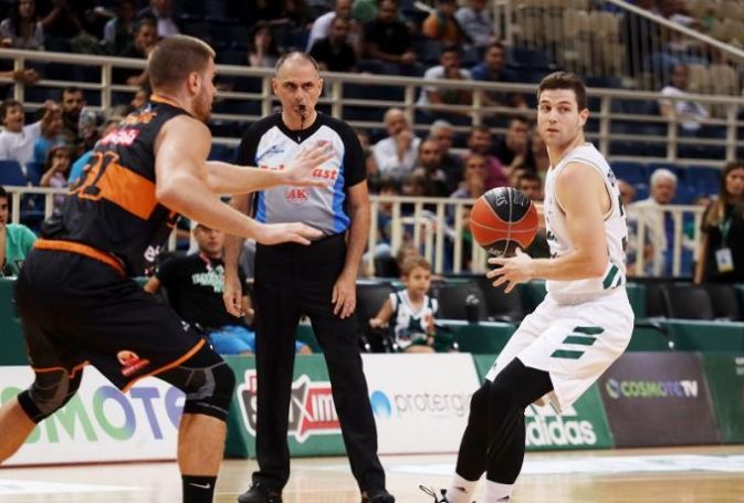 Στην κορυφή του Top 5 η… ποδιά του Φριντέτ (vid) | panathinaikos24.gr Στην κορυφή του Top 5 η… ποδιά του Φριντέτ (vid) | panathinaikos24.gr