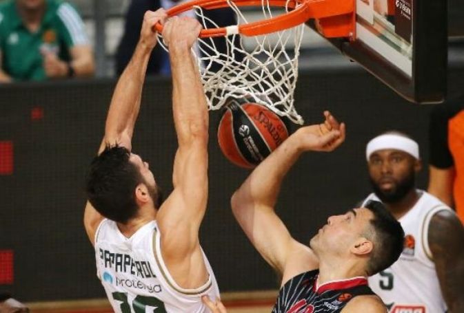 Ράις πασάρει, Παπαπέτρου… καρφώνει! (vid) | panathinaikos24.gr Ράις πασάρει, Παπαπέτρου… καρφώνει! (vid) | panathinaikos24.gr