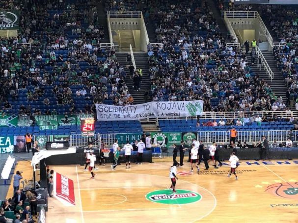 «Πράσινο» πανό στήριξης στον κουρδικό λαό (pic) | panathinaikos24.gr «Πράσινο» πανό στήριξης στον κουρδικό λαό (pic) | panathinaikos24.gr