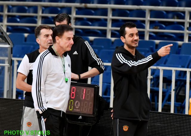 Κάλεσμα Πιτίνο στον κόσμο για το ματς με την Μπασκόνια (vid) | panathinaikos24.gr Κάλεσμα Πιτίνο στον κόσμο για το ματς με την Μπασκόνια (vid) | panathinaikos24.gr