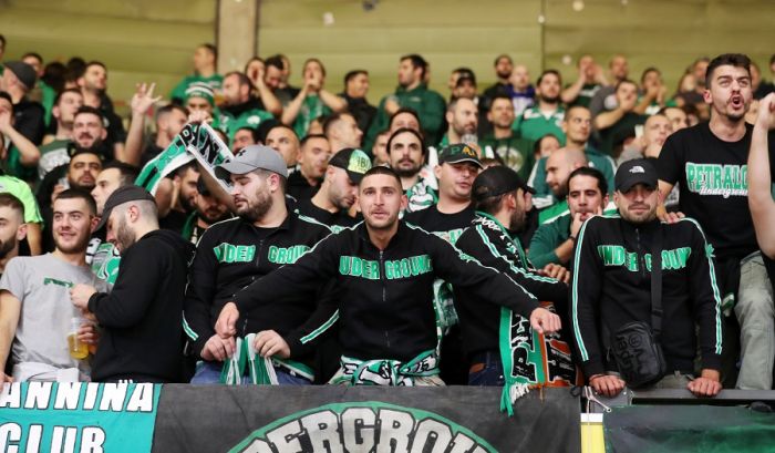 Τρέλα και αποθέωση για Διαμαντίδη! (vid) | panathinaikos24.gr Τρέλα και αποθέωση για Διαμαντίδη! (vid) | panathinaikos24.gr