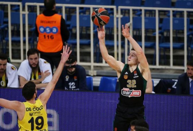 Φρεντέταρος και εξάστερος! | panathinaikos24.gr Φρεντέταρος και εξάστερος! | panathinaikos24.gr