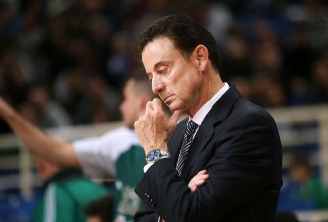 Στις ΗΠΑ με ειδική άδεια ο Πιτίνο | panathinaikos24.gr Στις ΗΠΑ με ειδική άδεια ο Πιτίνο | panathinaikos24.gr