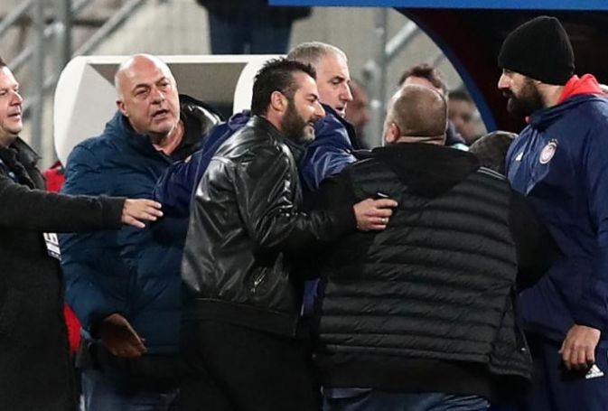 Βαριά καμπάνα από Super League σε Καραπαπά! | panathinaikos24.gr Βαριά καμπάνα από Super League σε Καραπαπά! | panathinaikos24.gr